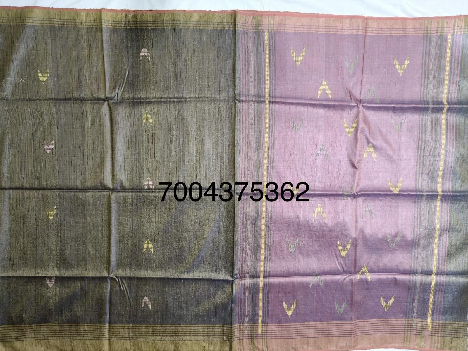 Handloom Woven Pure Dupion Silk Saree - Image 4