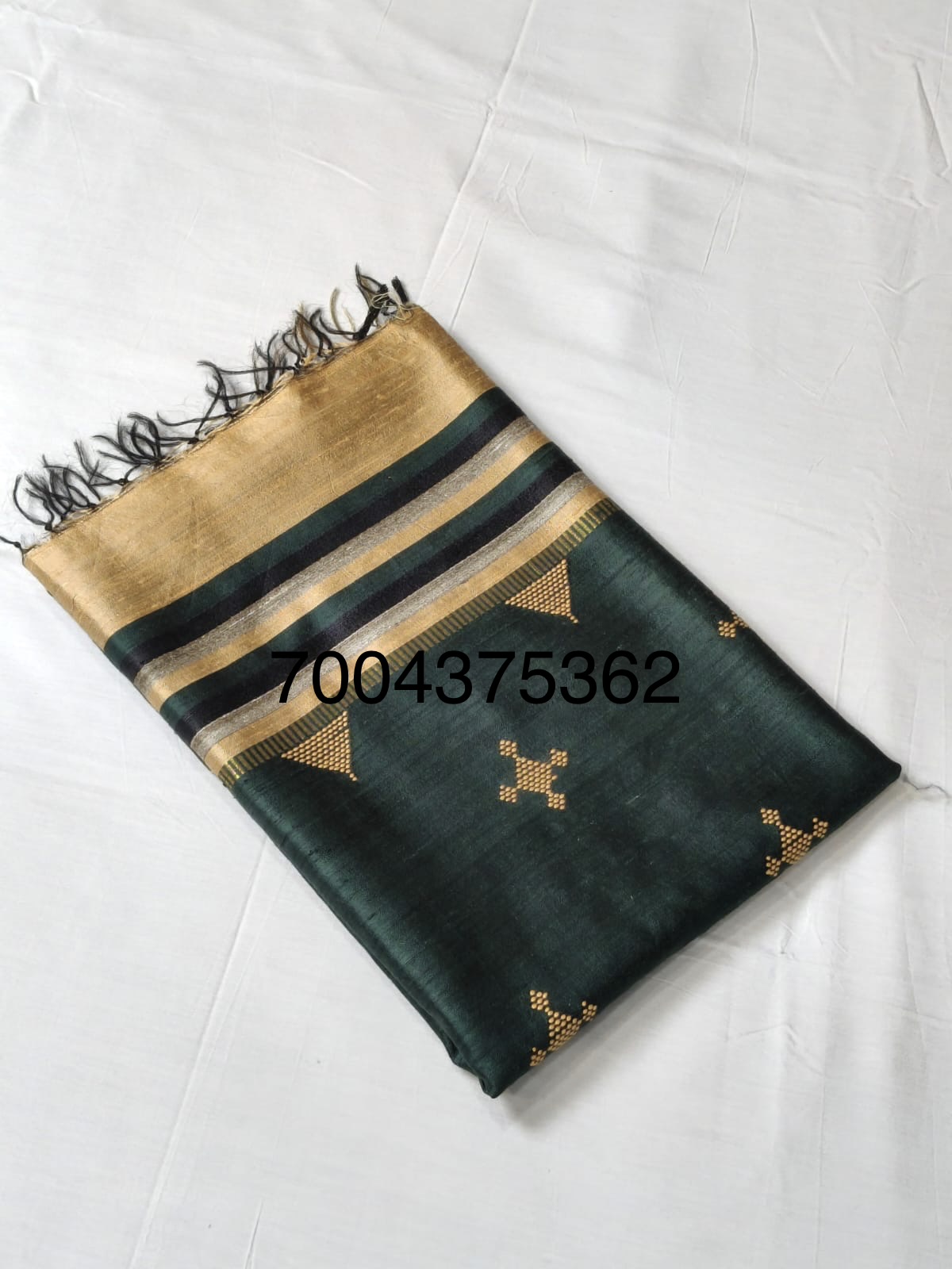 Handloom Woven Pure Dupion Silk Saree - Image 2