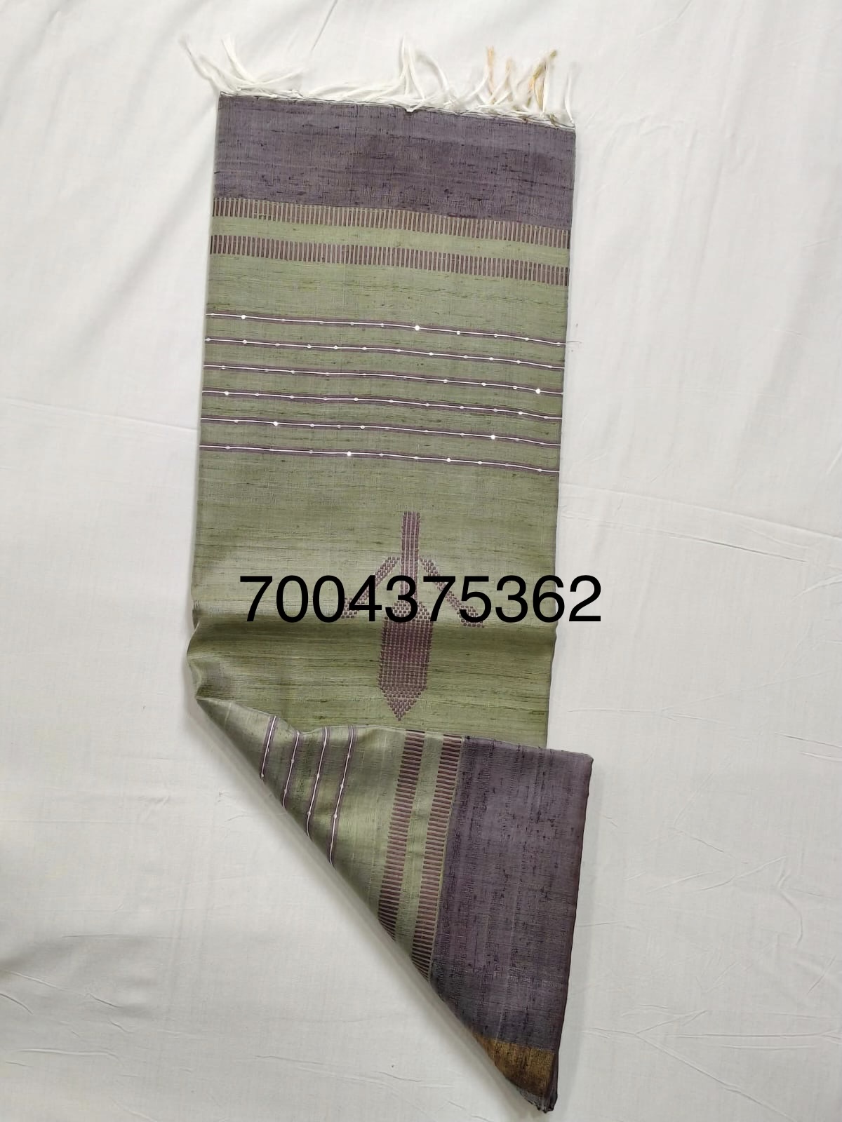 Handloom Woven Pure Dupion Silk Saree - Image 3