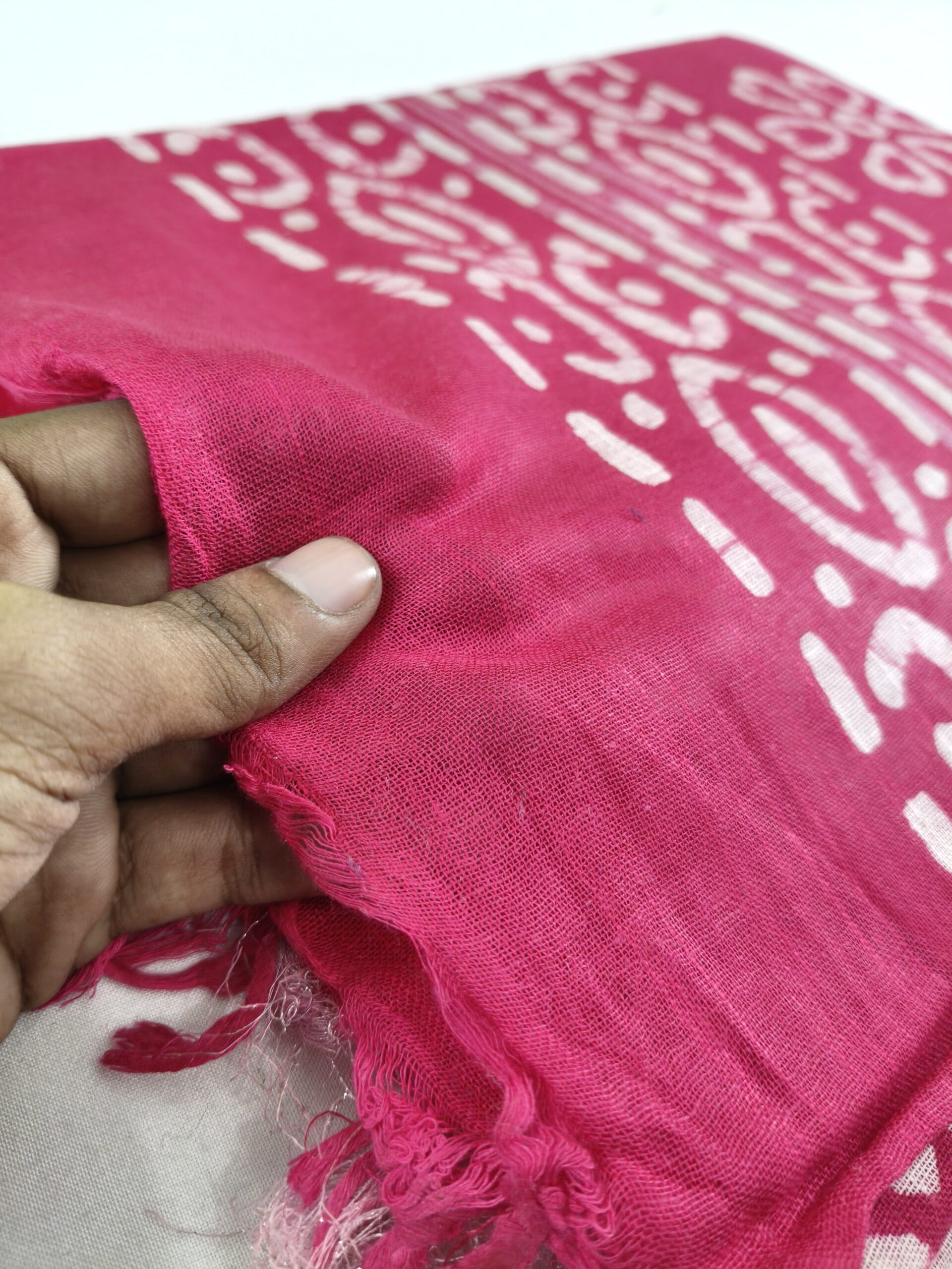 Pure Cotton Hand Block Batik Print Saree With Blouse Pcs-Hot Pink - Image 3